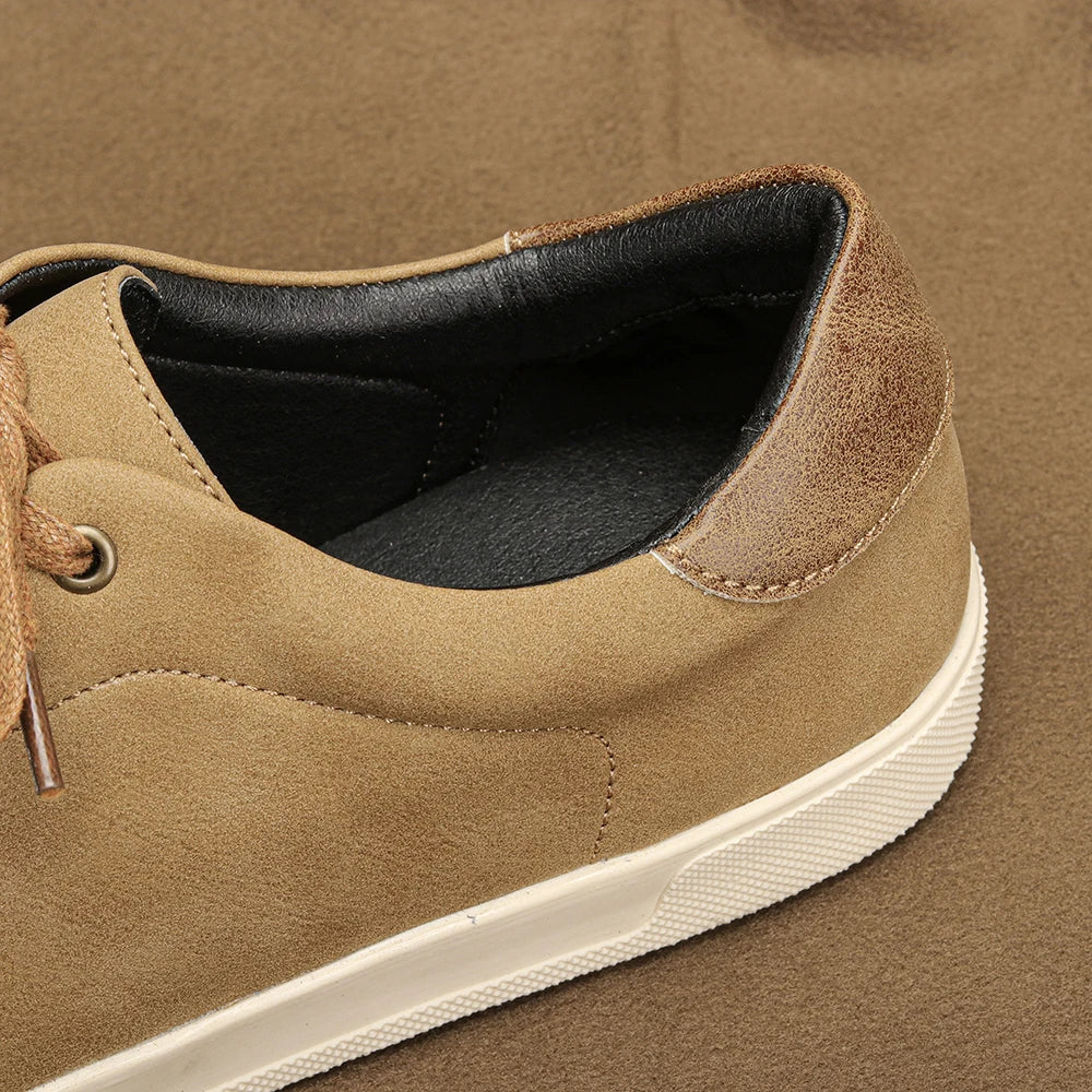 Men'S Casual Shoes 2025 Brand Fashion Comfortable Leather Men Sneakers